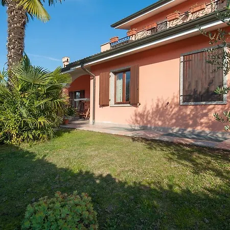 Gloriana 3* Сона