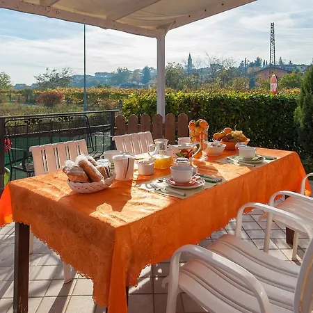 格鲁利亚纳别墅住宿加早餐旅馆 住宿加早餐酒店 索纳