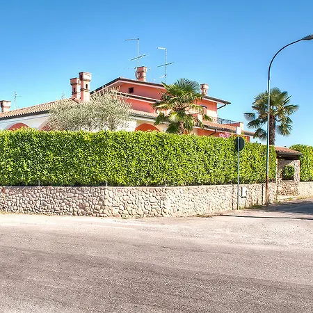 格鲁利亚纳别墅住宿加早餐旅馆